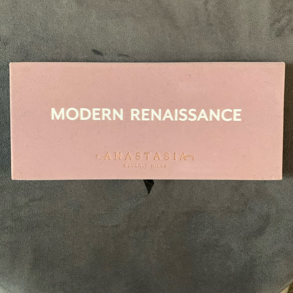 Anastasia Beverly Hills modern renaissance eyeshadow palette